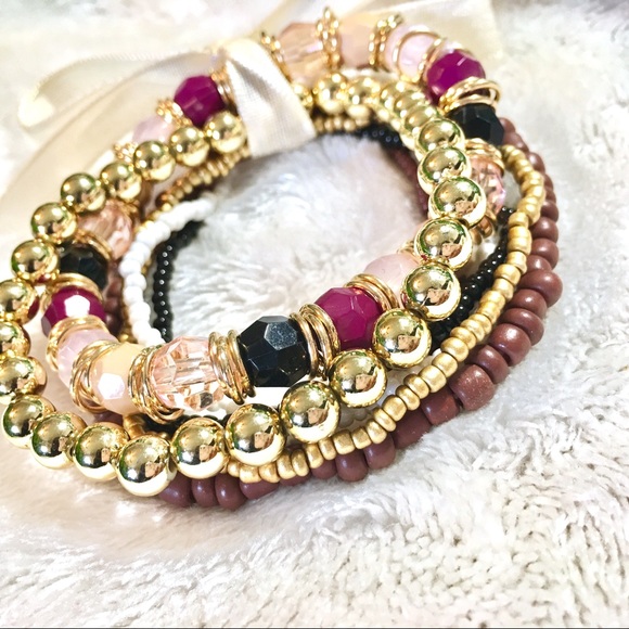 ✨Seven Layered Boho Style Bracelet✨ - Picture 3 of 3